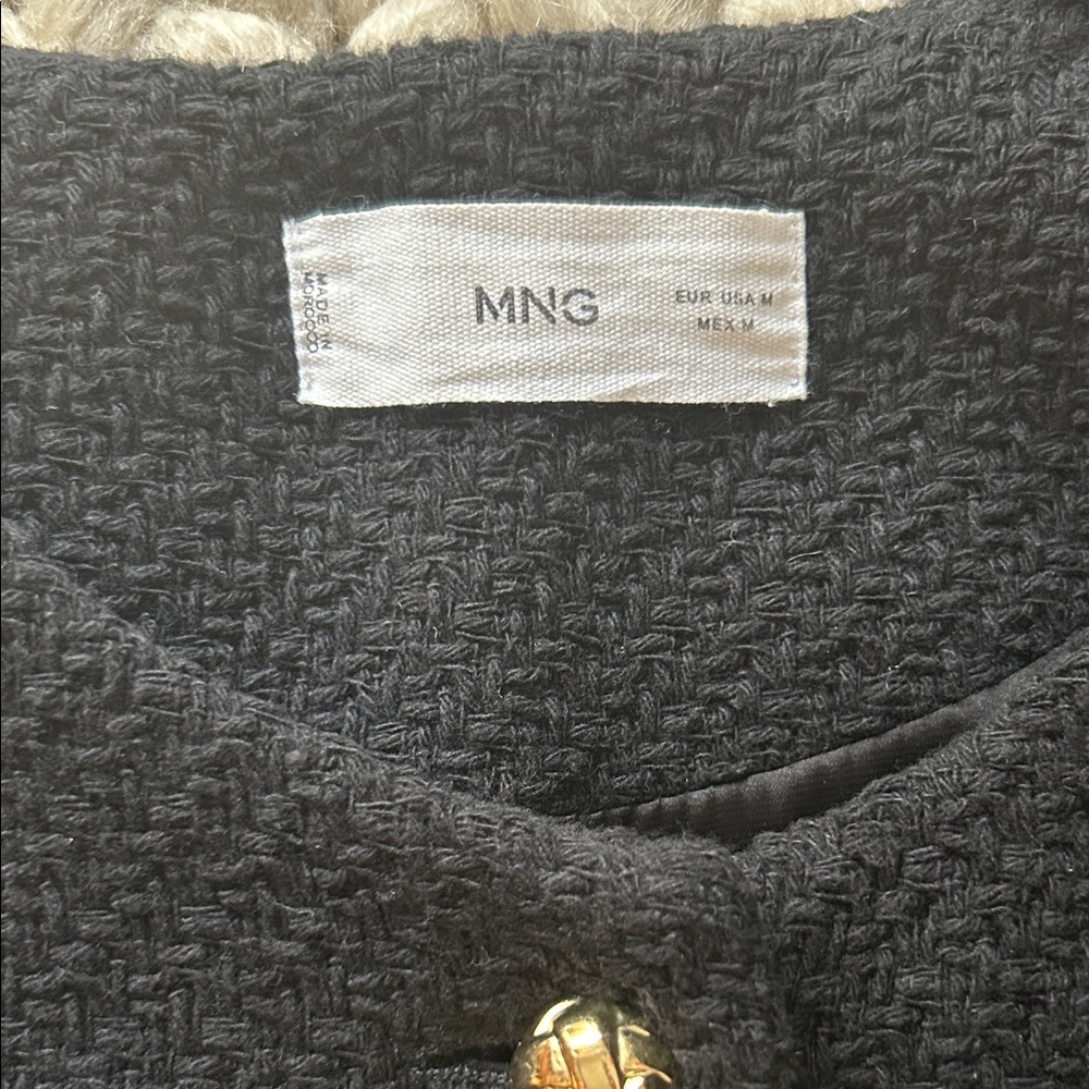 Black tweed Jacket with Gold Buttons - Picture 4 of 4